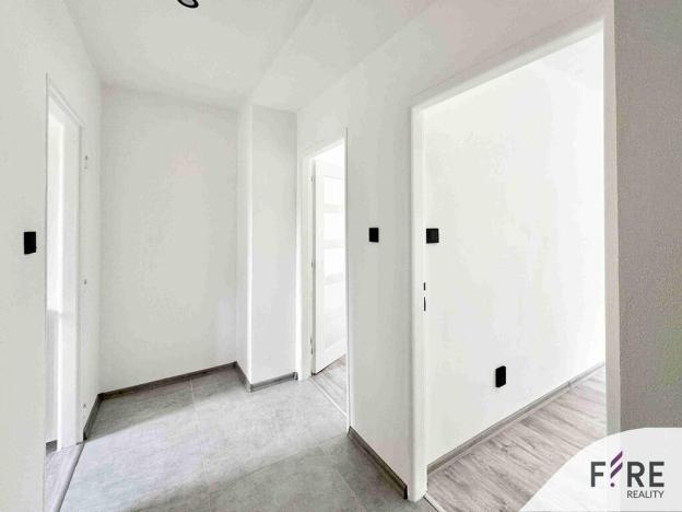 Prodej bytu 3+1, Liberec - Liberec XV-Starý Harcov, Na Skřivanech, 60 m2