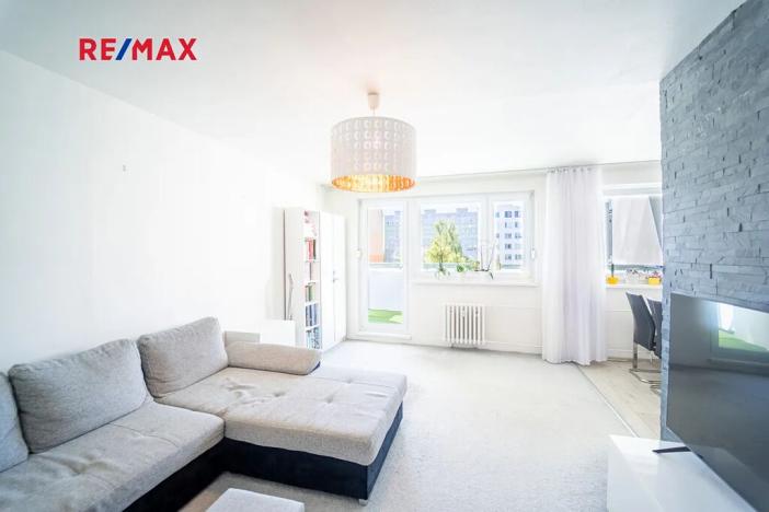 Prodej bytu 4+1, Praha - Řepy, Španielova, 90 m2