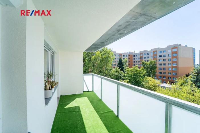 Prodej bytu 4+1, Praha - Řepy, Španielova, 90 m2