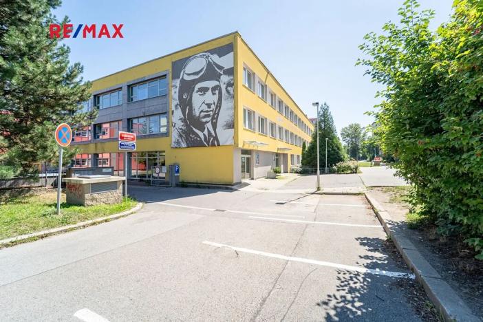 Prodej bytu 4+1, Praha - Řepy, Španielova, 90 m2