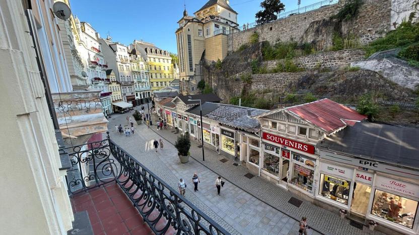 Pronájem bytu 3+1, Karlovy Vary, Lázeňská, 120 m2