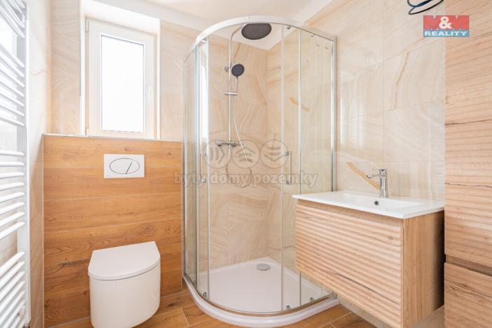 Prodej bytu 3+kk, Černá v Pošumaví - Bližná, 83 m2