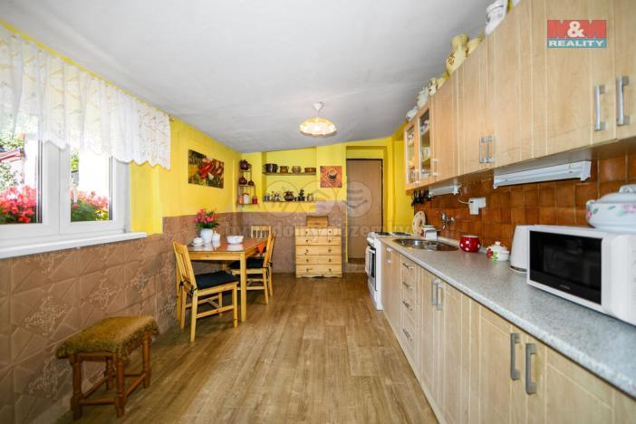 Prodej rodinného domu, Bitozeves, 65 m2