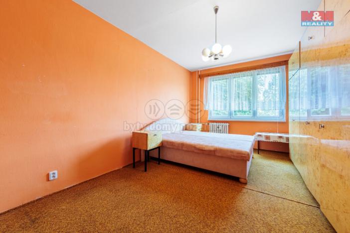 Prodej bytu 3+1, Nová Role, 1. máje, 69 m2