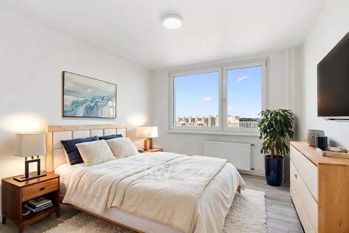 Prodej bytu 3+1, Praha - Troja, Hnězdenská, 74 m2