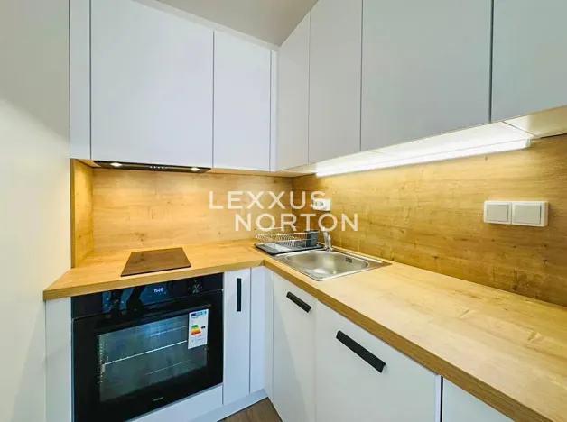 Pronájem bytu 2+kk, Praha - Smíchov, Plzeňská, 45 m2