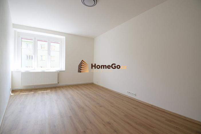 Pronájem bytu 1+kk, Praha - Nusle, Žateckých, 21 m2