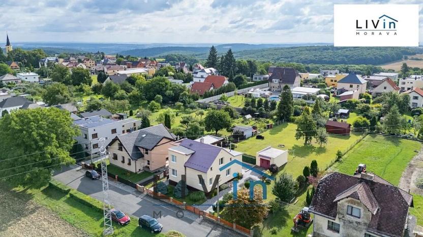 Prodej rodinného domu, Hrabyně, 184 m2