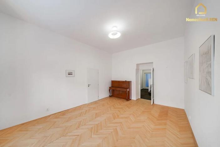 Prodej bytu 3+1, Ostrava, Nádražní, 113 m2