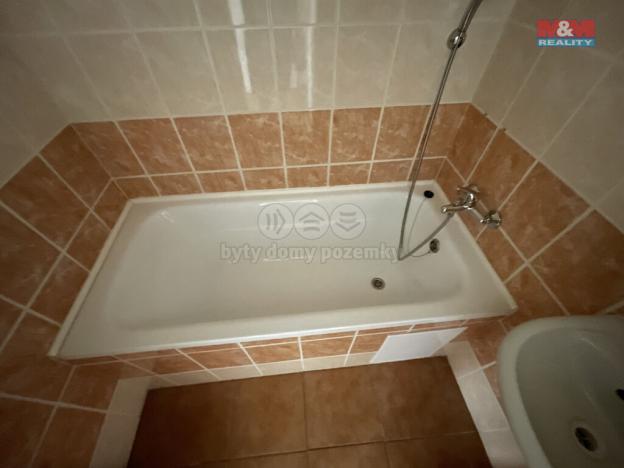 Pronájem bytu 2+1, Jirkov, Ervěnická, 51 m2