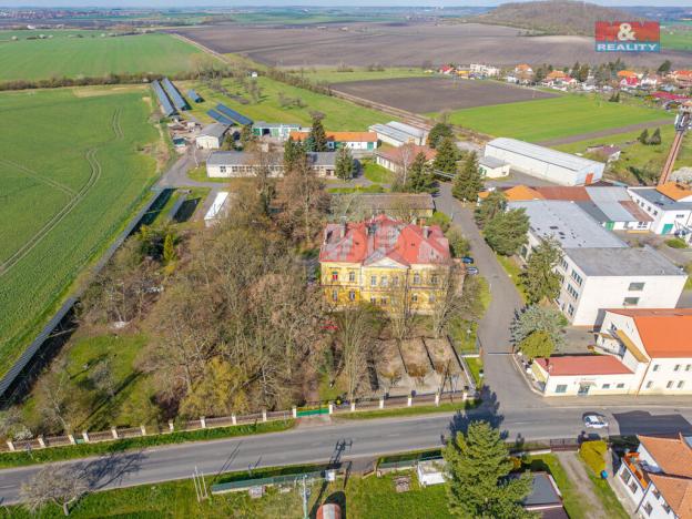 Prodej rodinného domu, Křinec, 630 m2