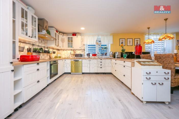 Prodej rodinného domu, Výšovice, 200 m2