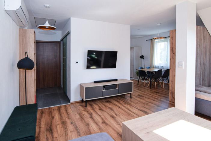 Prodej kanceláře, Říčany - Jažlovice, Jažlovická, 249 m2