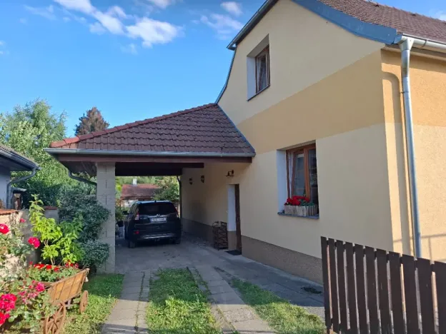 Prodej rodinného domu, Hřebeč, Opletalova, 125 m2