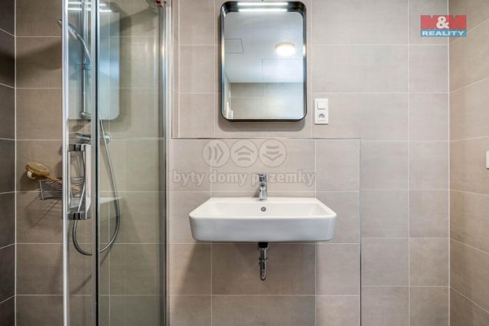 Prodej bytu 1+kk, Praha, Holečkova, 42 m2