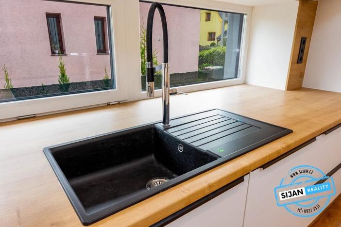 Prodej bytu 3+kk, Ostrava, U Lesa, 98 m2