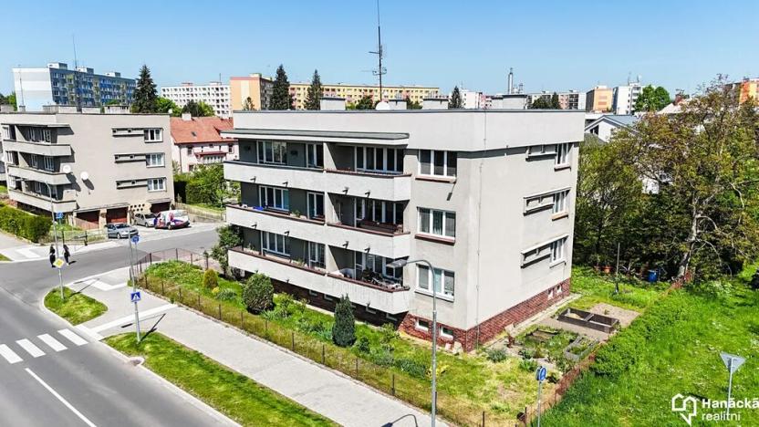 Prodej bytu 3+1, Olomouc, Zamykalova, 82 m2