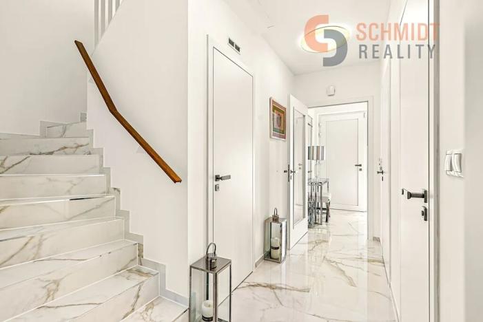 Prodej rodinného domu, Praha - Březiněves, Na poli, 190 m2