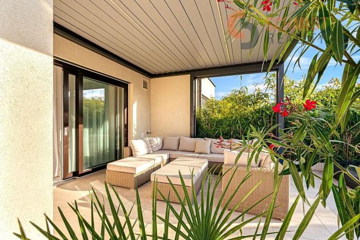 Prodej rodinného domu, Praha - Březiněves, Na poli, 190 m2