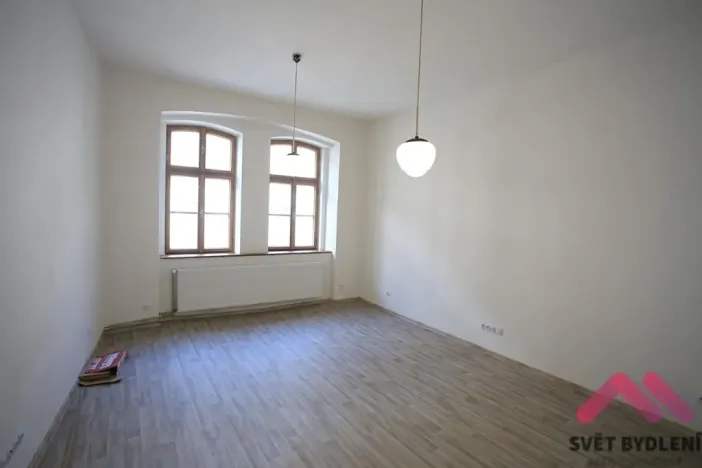Pronájem bytu 1+1, Praha - Nové Město, Klimentská, 49 m2
