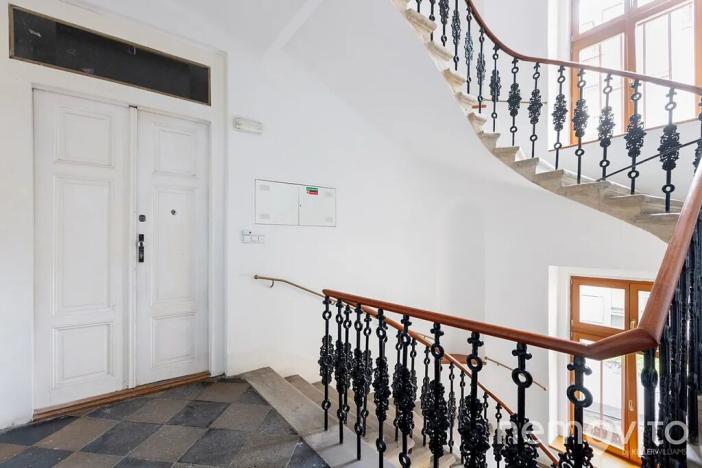 Prodej bytu 2+1, Praha - Holešovice, Bubenská, 69 m2