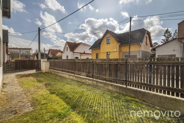 Prodej vícegeneračního domu, Říčany, Hálkova, 200 m2