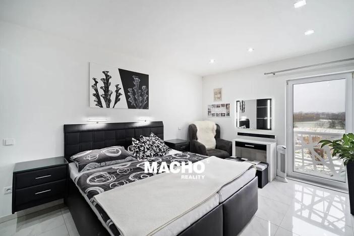 Prodej rodinného domu, Soběslav, Na Pilátě I, 220 m2