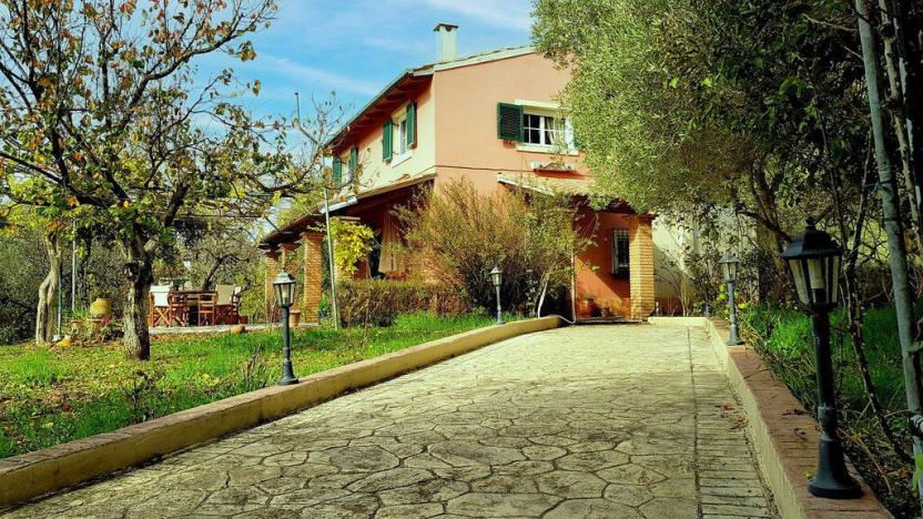 Prodej rodinného domu, Korfu, Jónské Ostrovy, Řecko, 110 m2