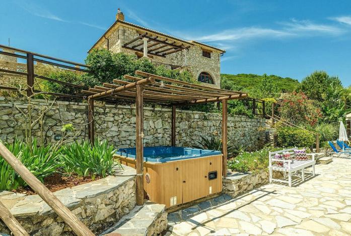 Prodej rodinného domu, Zakynthos, Jónské Ostrovy, Řecko, 350 m2