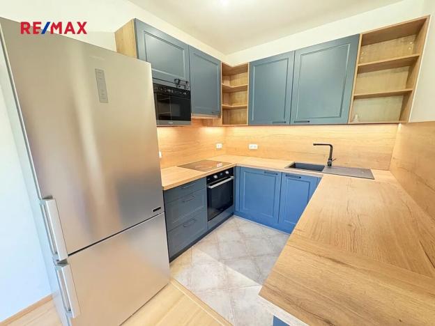 Pronájem bytu 2+kk, Praha - Suchdol, Holubí, 40 m2