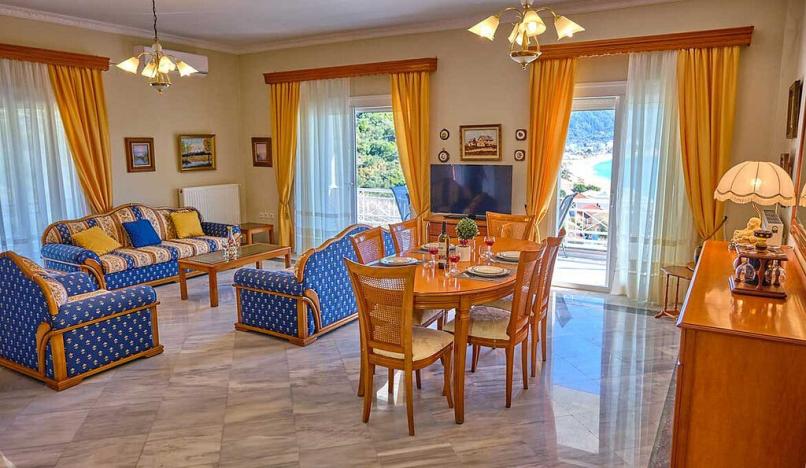 Prodej rodinného domu, Korfu, Řecko, 320 m2