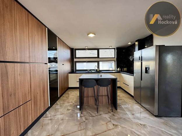 Pronájem bytu 4+kk, Vysoký Újezd, Rochlova, 119 m2