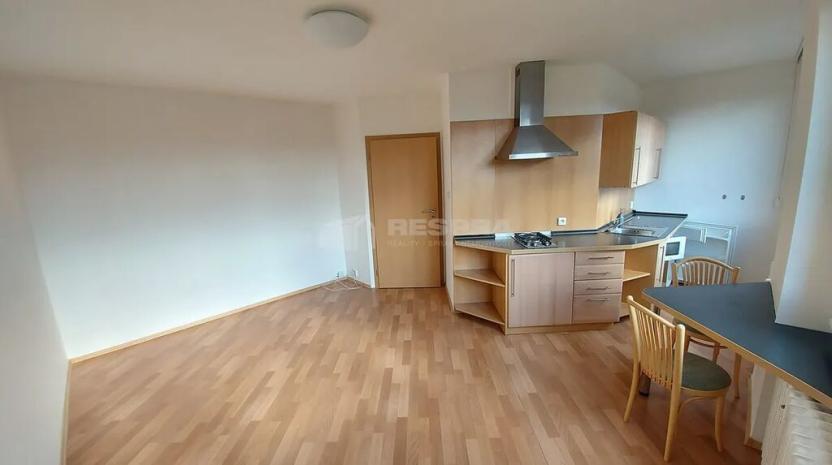 Pronájem bytu 1+kk, Praha - Střížkov, Varnsdorfská, 36 m2