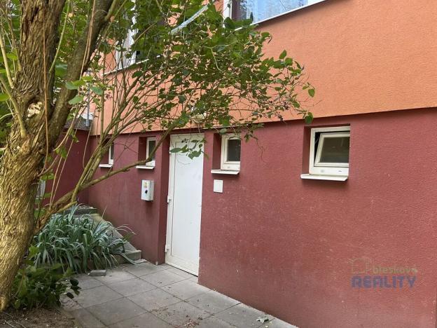 Pronájem kanceláře, Průhonice, Na Sídlišti III, 49 m2