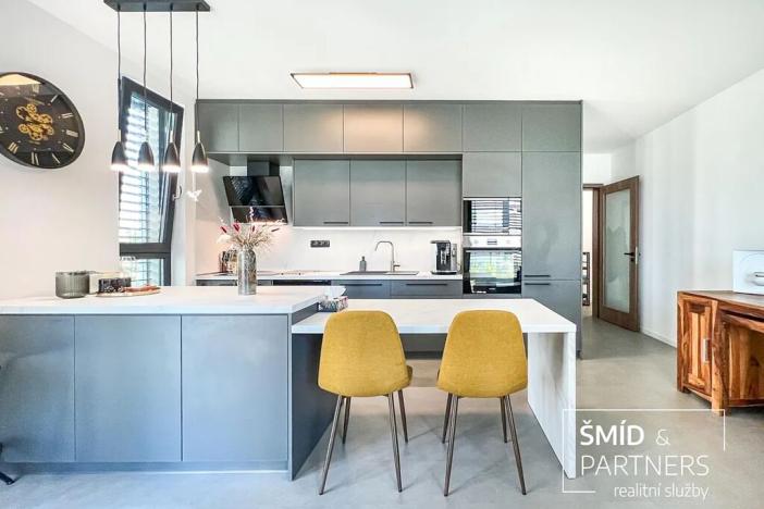 Prodej bytu 2+kk, Kolín, Zásmucká, 63 m2