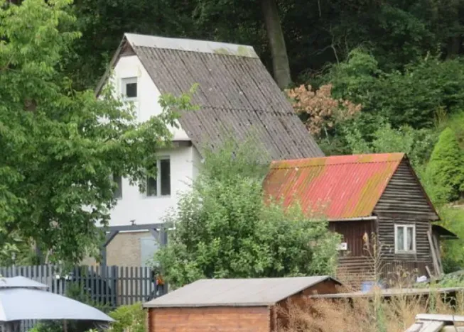 Dražba chaty, Žatec, Bílý vrch, 16 m2