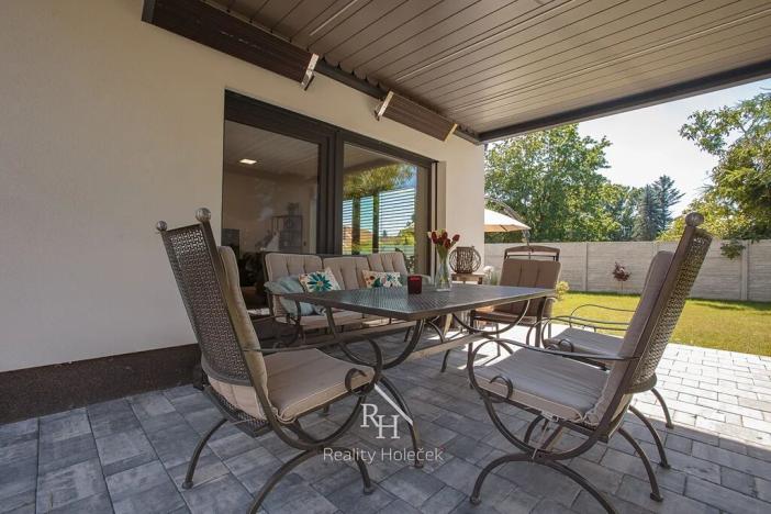 Prodej rodinného domu, Dolany, 160 m2