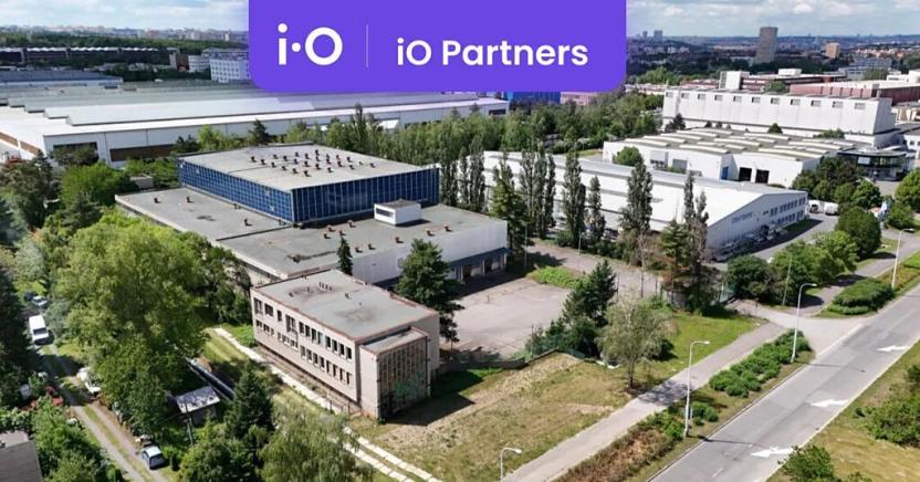 Pronájem skladu, Praha - Malešice, Tiskařská, 887 m2