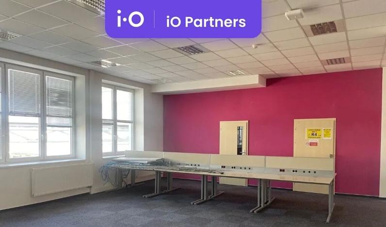 Pronájem kanceláře, Rakovník, Ottova, 2000 m2