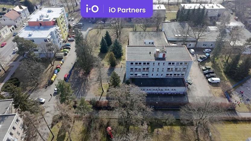 Pronájem výrobních prostor, Nymburk, U Početky, 2000 m2