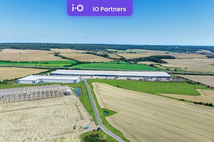 Pronájem skladu, Přehýšov, 10000 m2