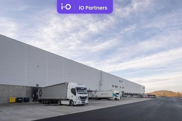 Pronájem skladu, Ostrava, Orlovská, 36000 m2