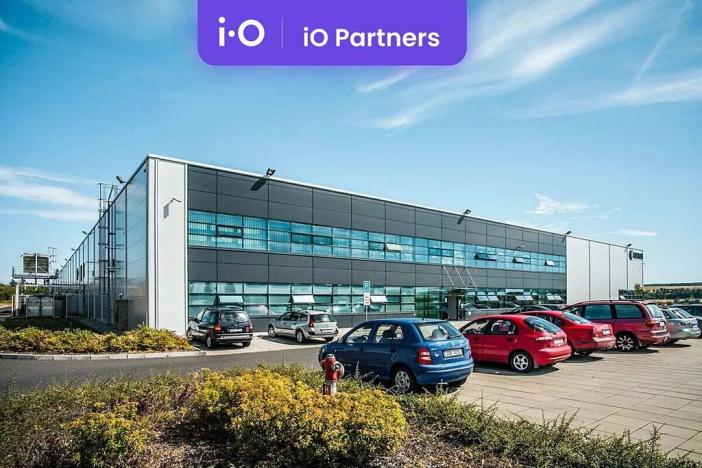 Pronájem skladu, Chlumčany, 20986 m2