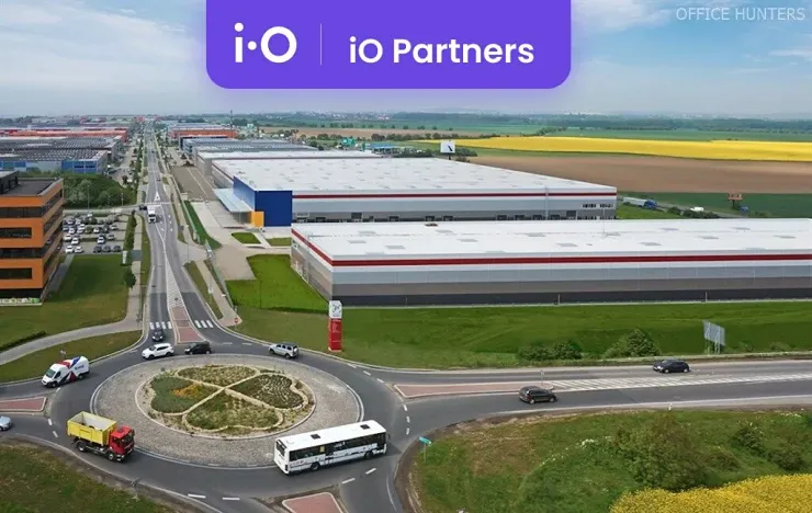 Pronájem skladu, Praha - Horní Počernice, Sezemická, 1215 m2