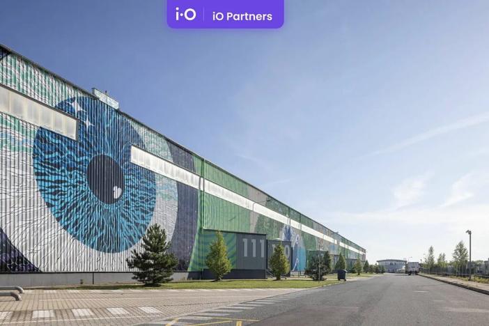 Pronájem skladu, Kněževes, U Zbrojnice, 8484 m2