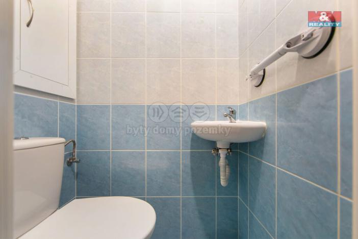 Prodej bytu 3+1, Toužim, Sídliště, 85 m2