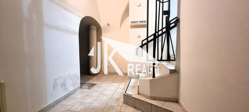 Prodej rodinného domu, Lipník nad Bečvou - Lipník nad Bečvou I-Město, náměstí T. G. Masaryka, 304 m2