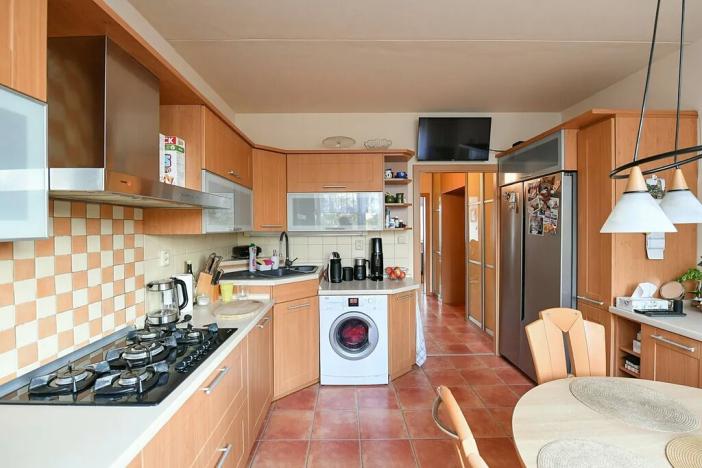 Prodej bytu 3+1, Praha - Modřany, Urbánkova, 74 m2