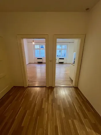 Pronájem bytu 2+kk, Praha - Žižkov, Žerotínova, 44 m2