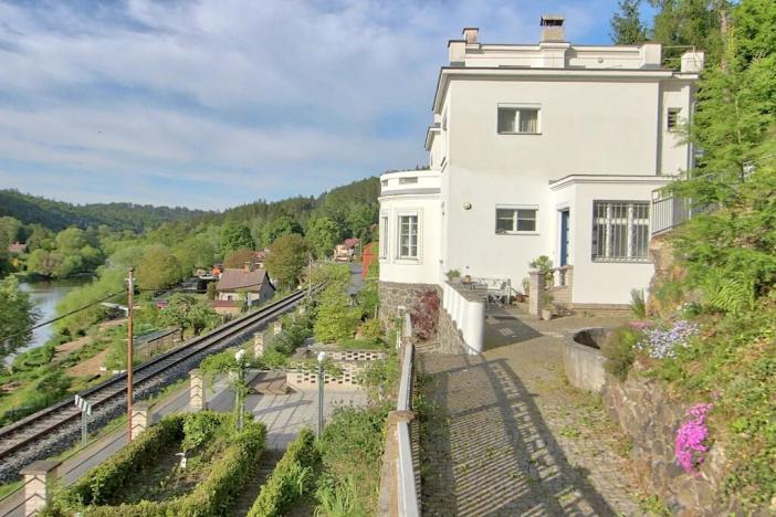 Prodej vily, Chocerady, 340 m2